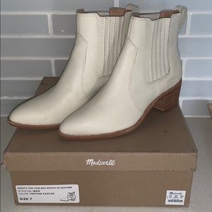 ramsey chelsea boot